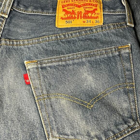 Levi's 501 Classic Button Fly Straight Leg Jeans Mens Size 34x36 Vintage 00s Y2K - Picture 6 of 8